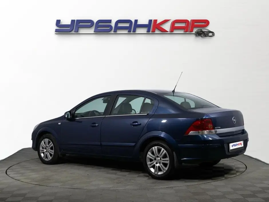 Opel Astra, 2012 г.