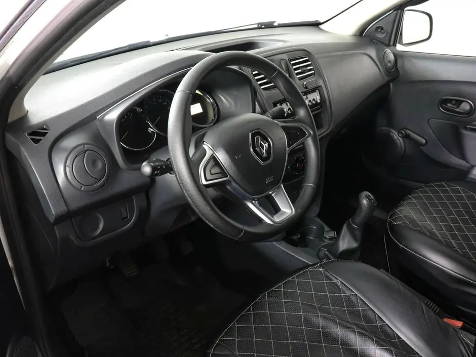 Renault Logan, 2019 г.