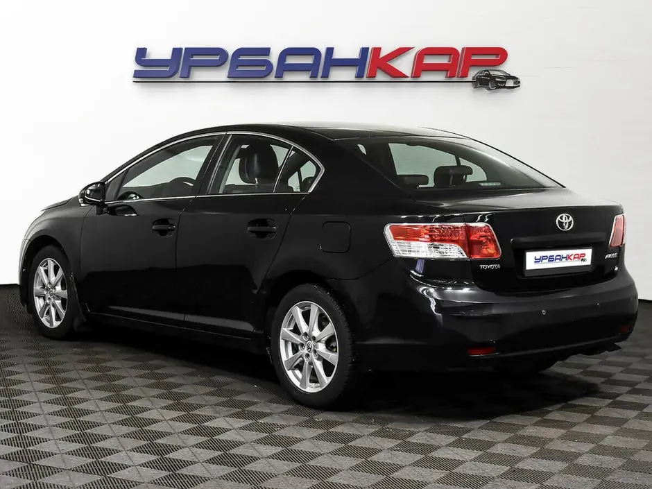Toyota Avensis, 2010 г.