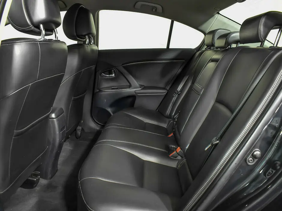 Toyota Avensis, 2010 г.