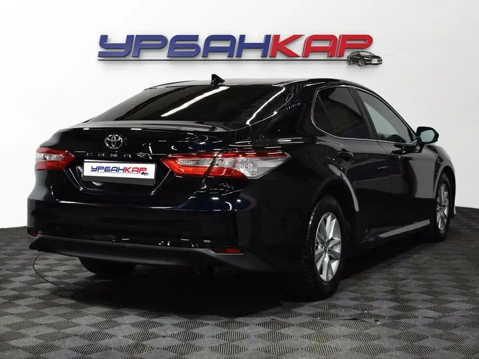 Toyota Camry, 2018 г.