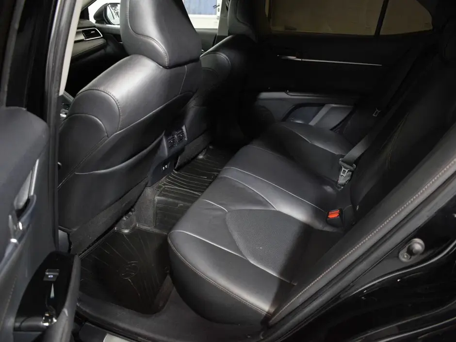 Toyota Camry, 2018 г.