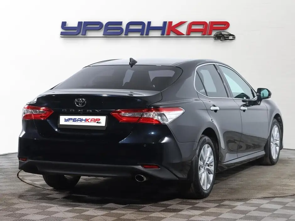 Toyota Camry, 2018 г.