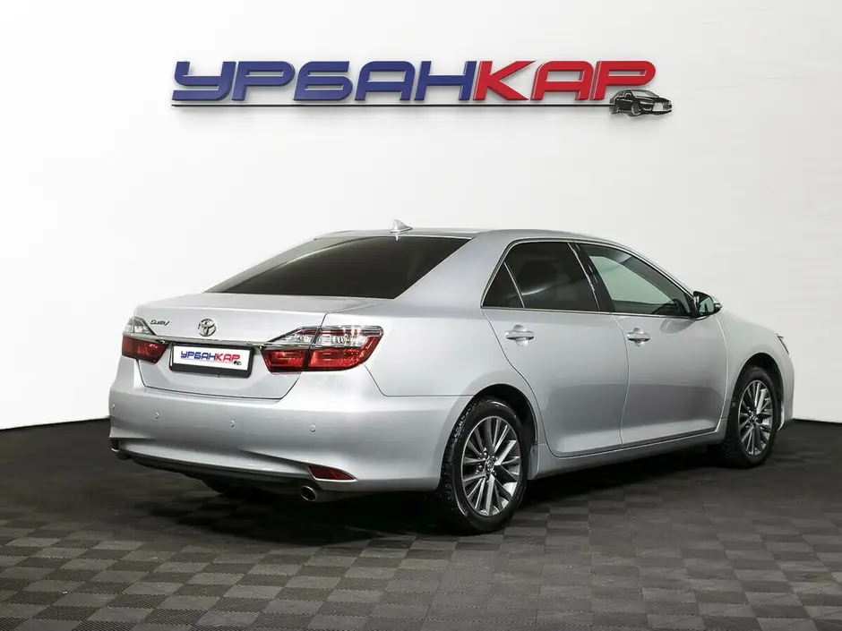 Toyota Camry, 2018 г.