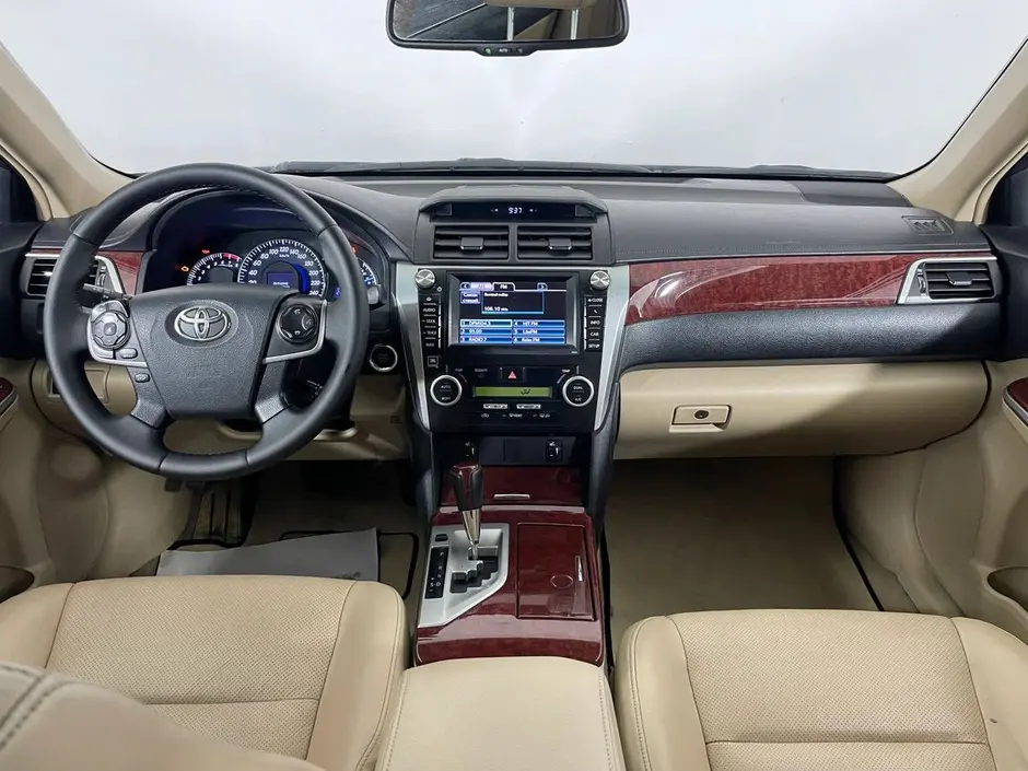 Toyota Camry, 2012 г.