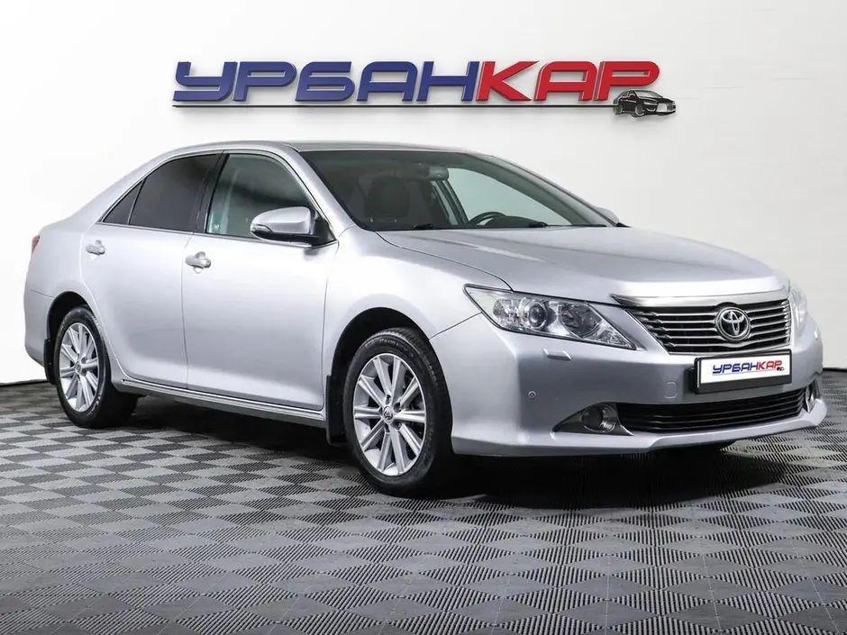 Toyota Camry, 2012 г.