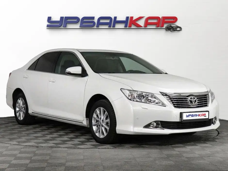 Toyota Camry, 2014 г.