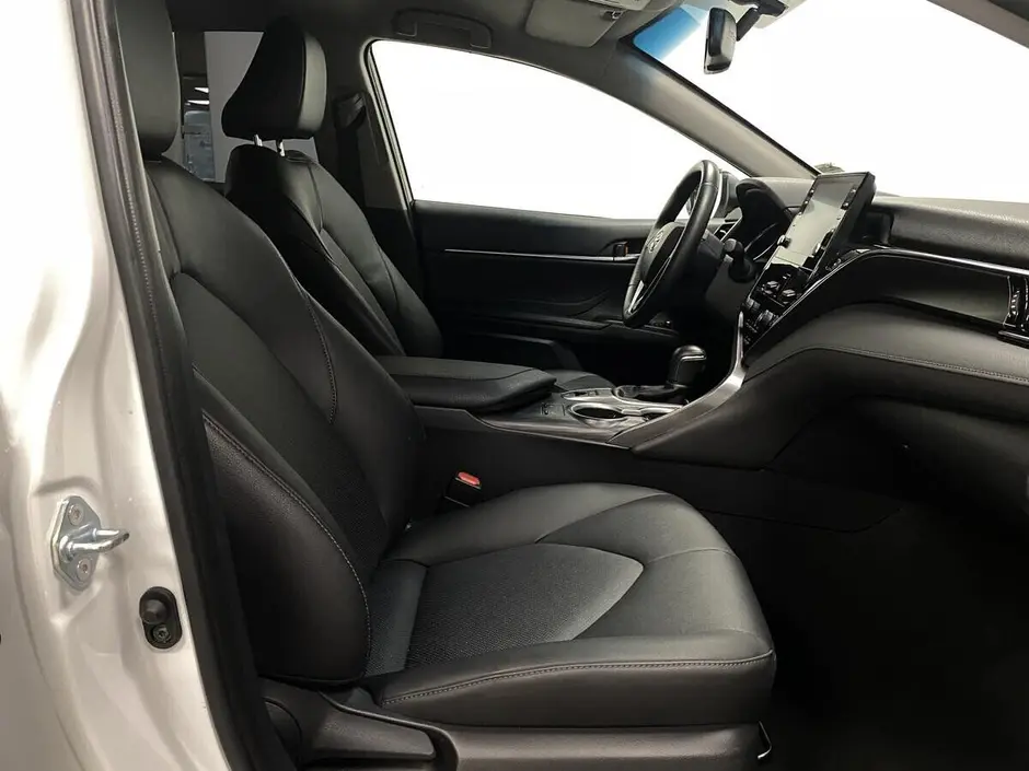 Toyota Camry, 2021 г.