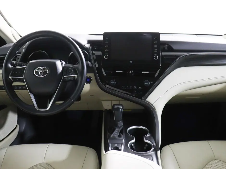 Toyota Camry, 2021 г.