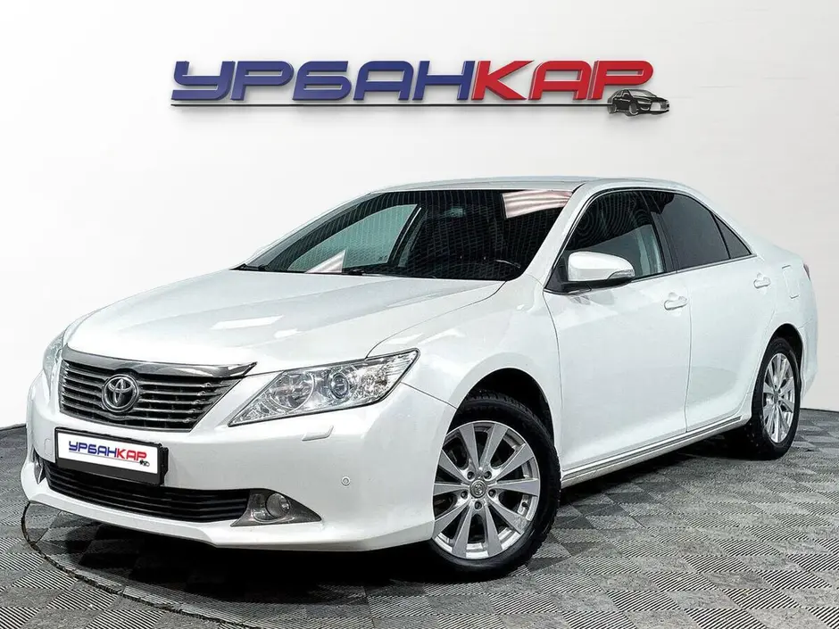 Toyota Camry, 2014 г.