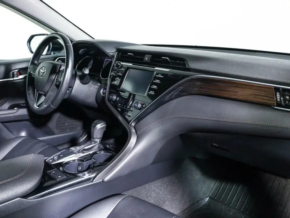 Toyota Camry, 2020 г.