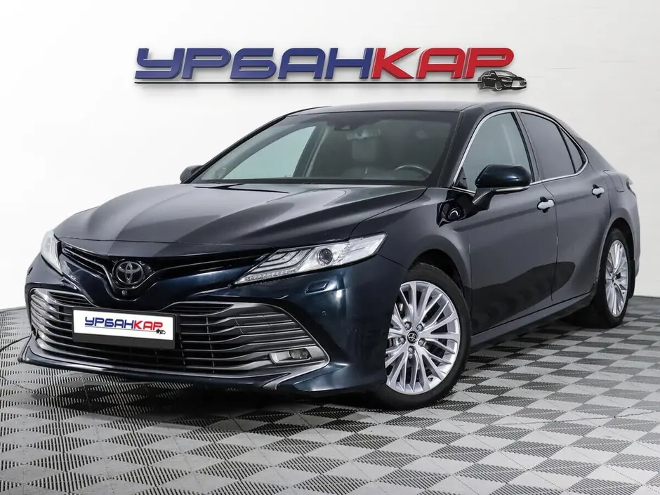 Toyota Camry, 2018 г.
