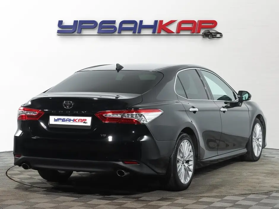 Toyota Camry, 2018 г.