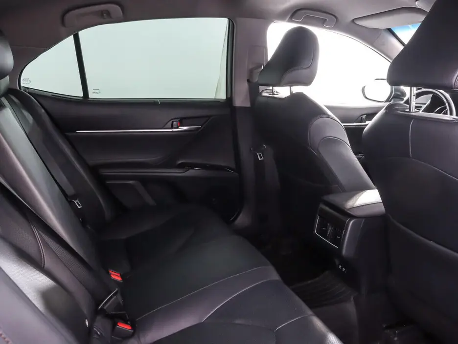 Toyota Camry, 2018 г.