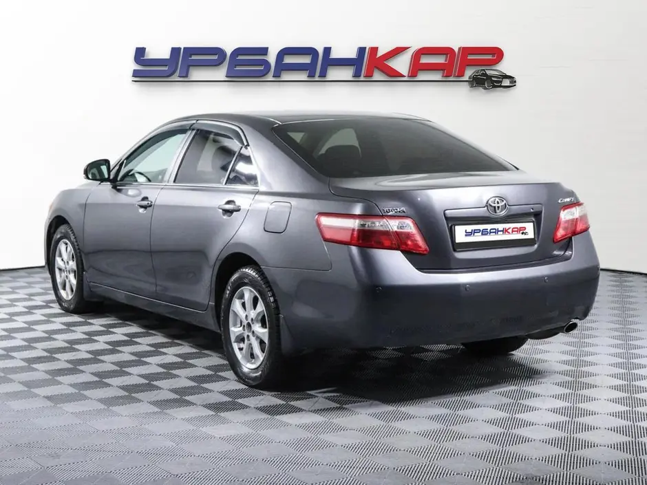 Toyota Camry, 2011 г.