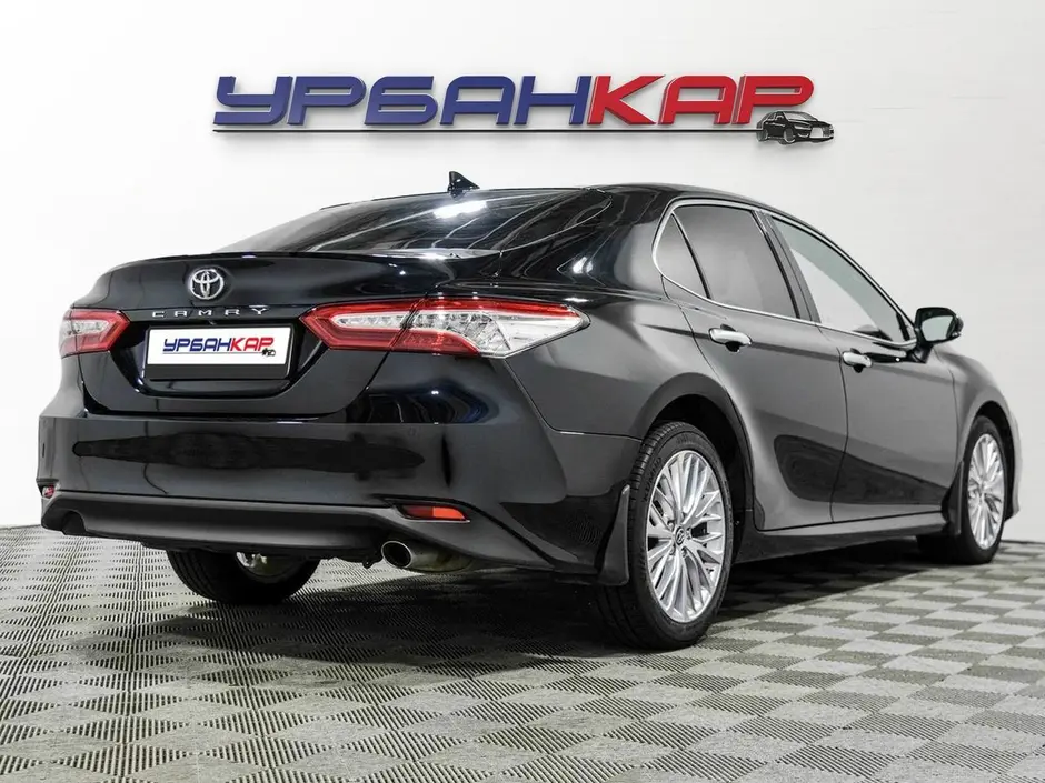 Toyota Camry, 2021 г.