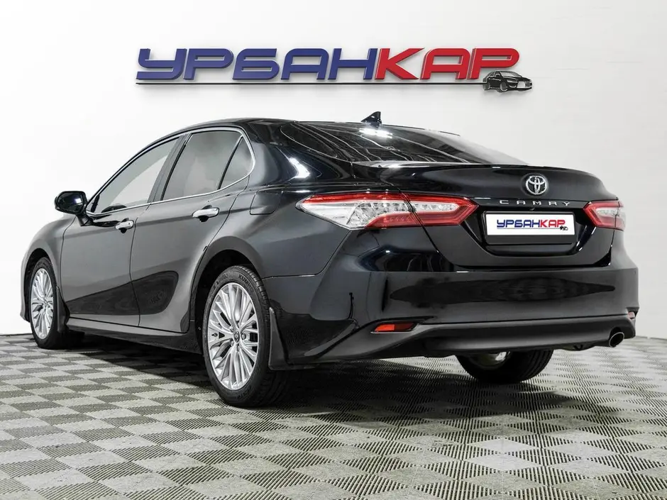 Toyota Camry, 2021 г.