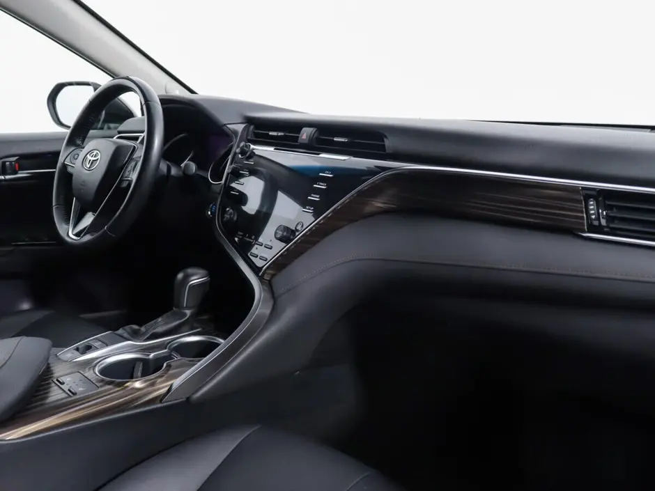 Toyota Camry, 2019 г.
