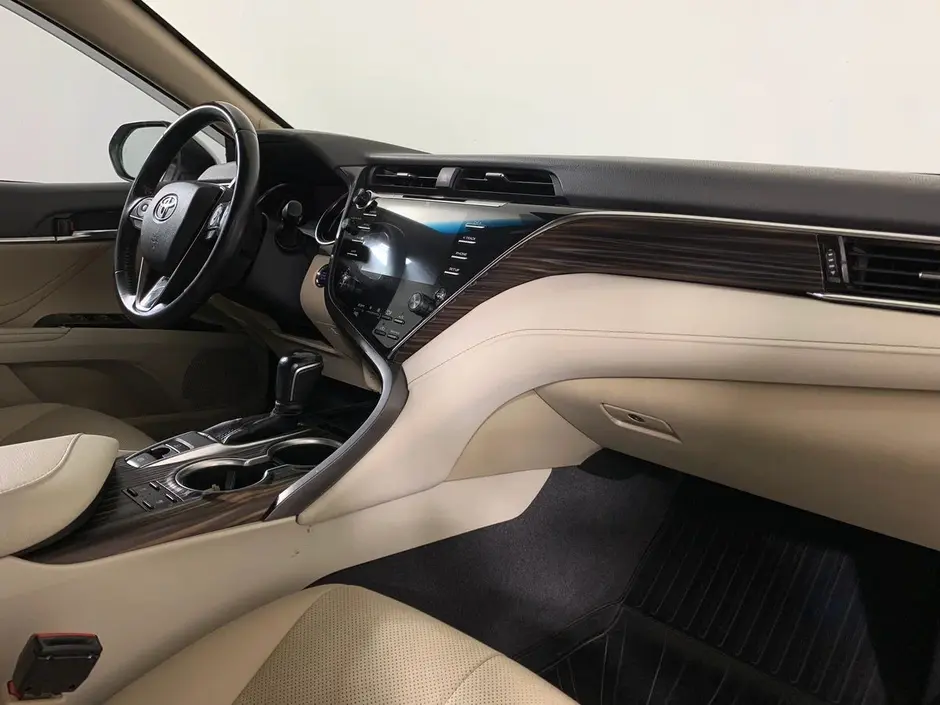 Toyota Camry, 2018 г.