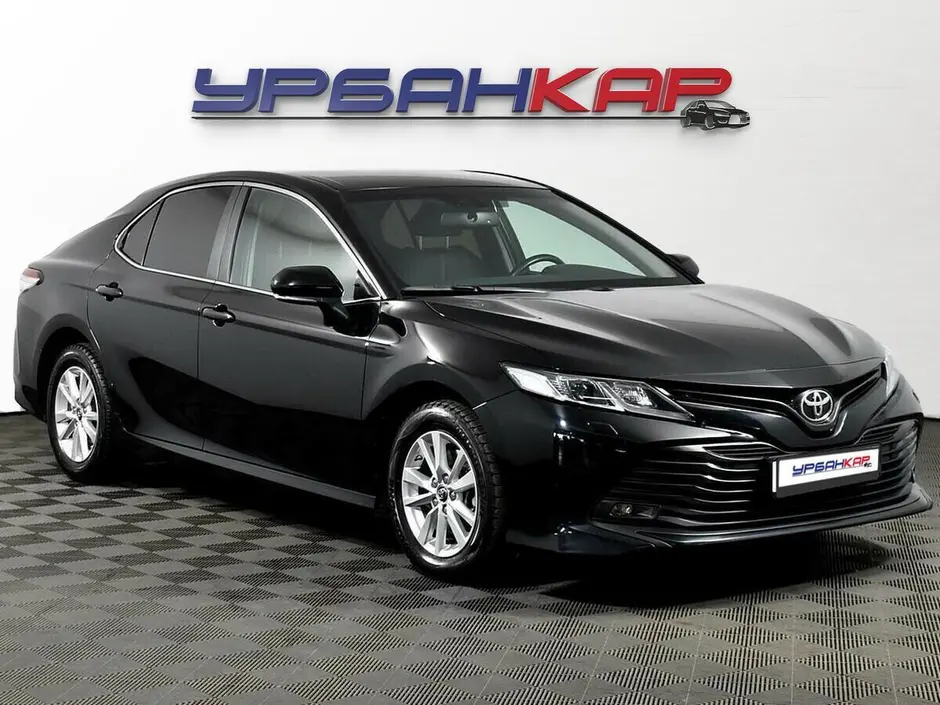 Toyota Camry, 2019 г.
