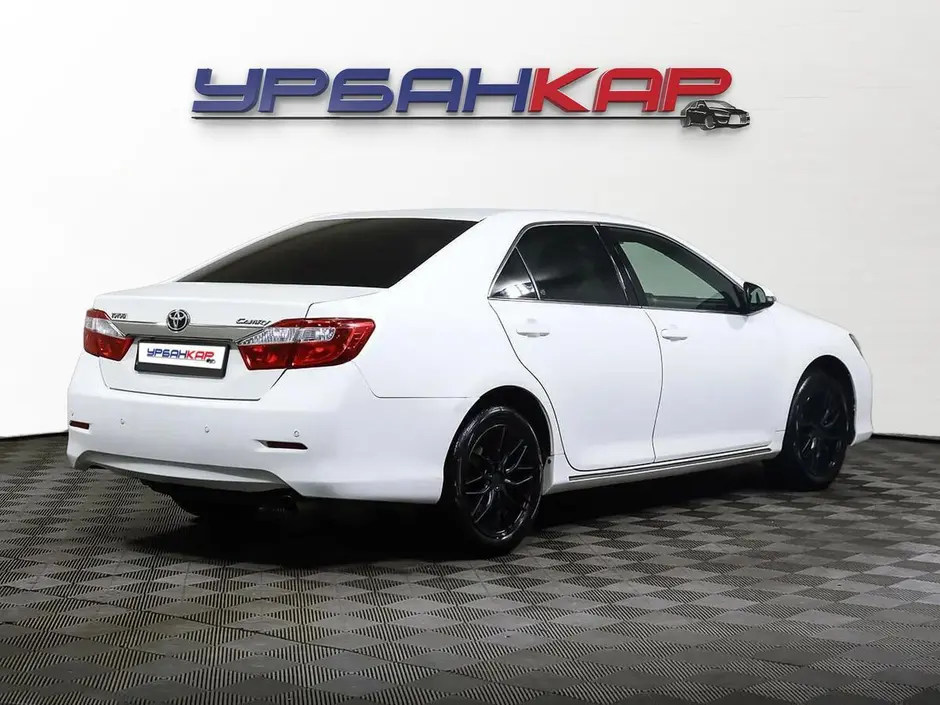 Toyota Camry, 2013 г.