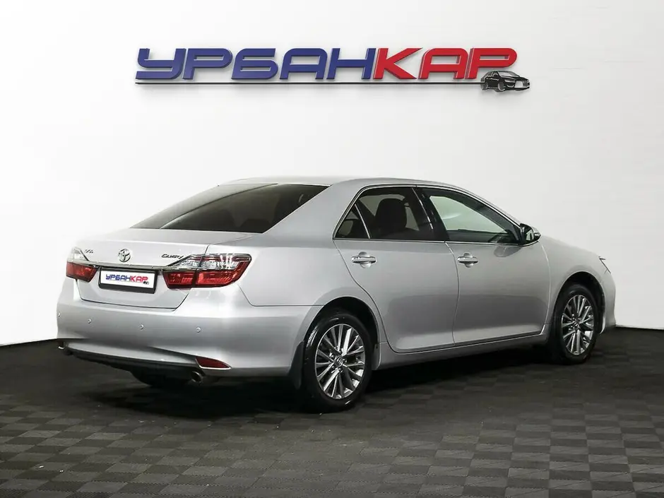 Toyota Camry, 2016 г.