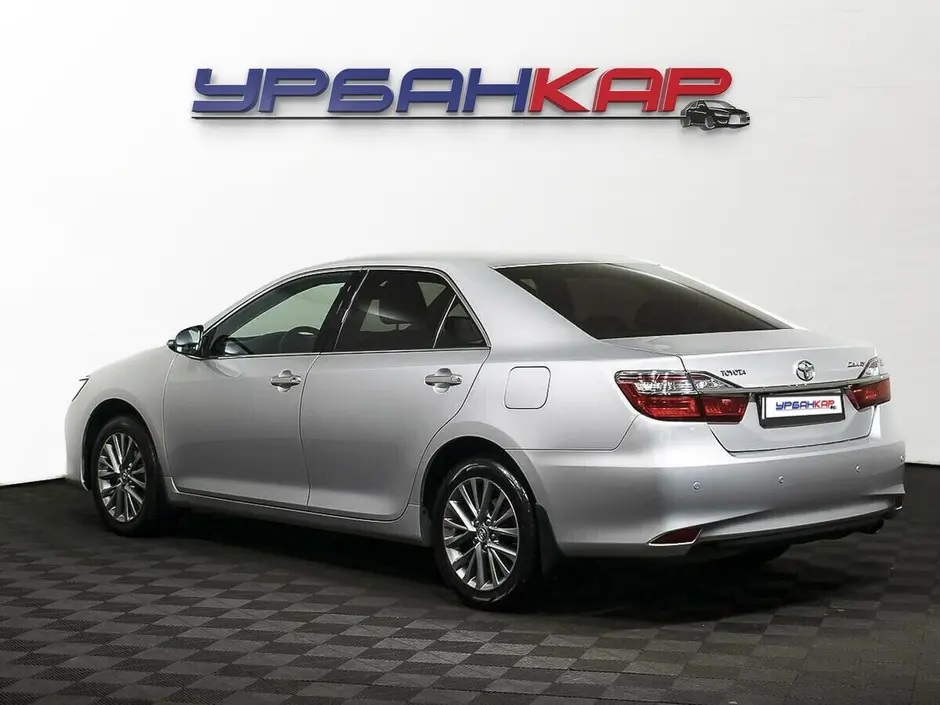 Toyota Camry, 2016 г.