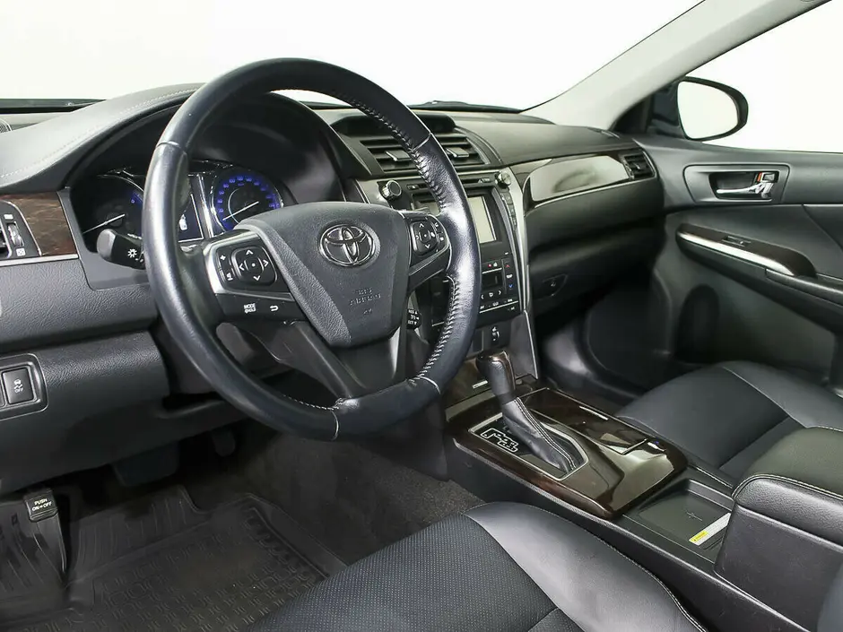 Toyota Camry, 2016 г.