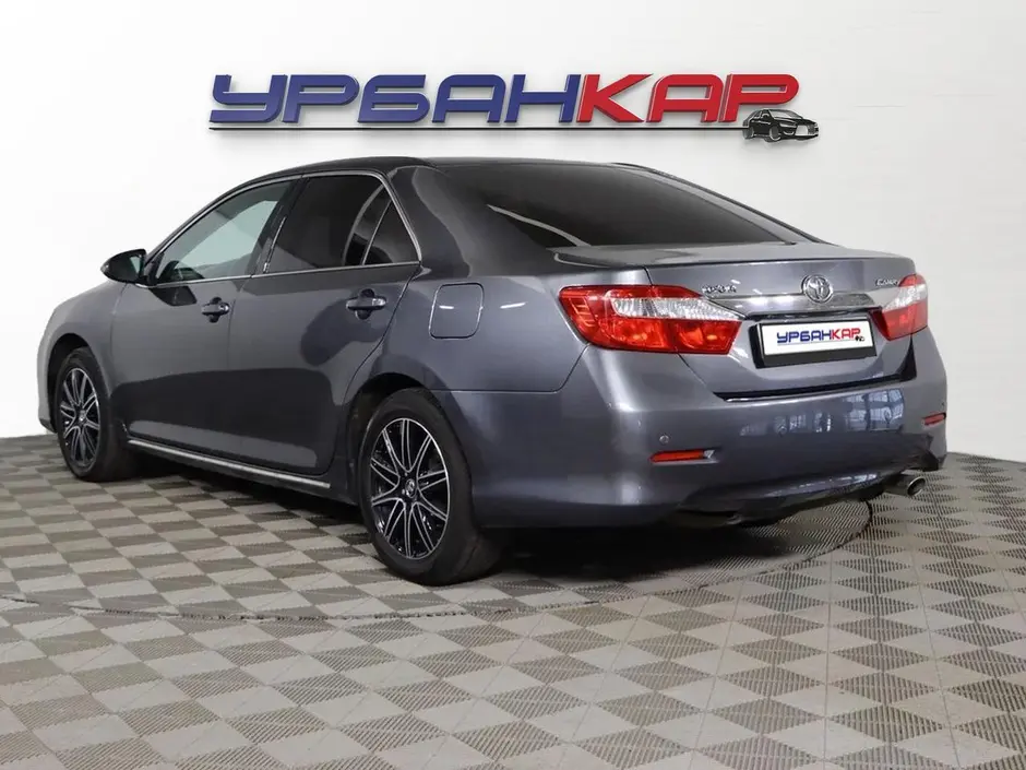 Toyota Camry, 2013 г.