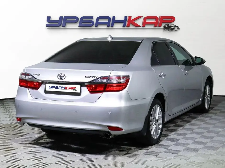 Toyota Camry, 2015 г.