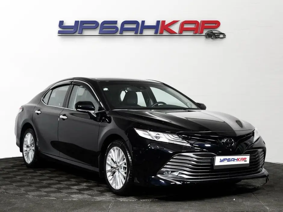 Toyota Camry, 2019 г.
