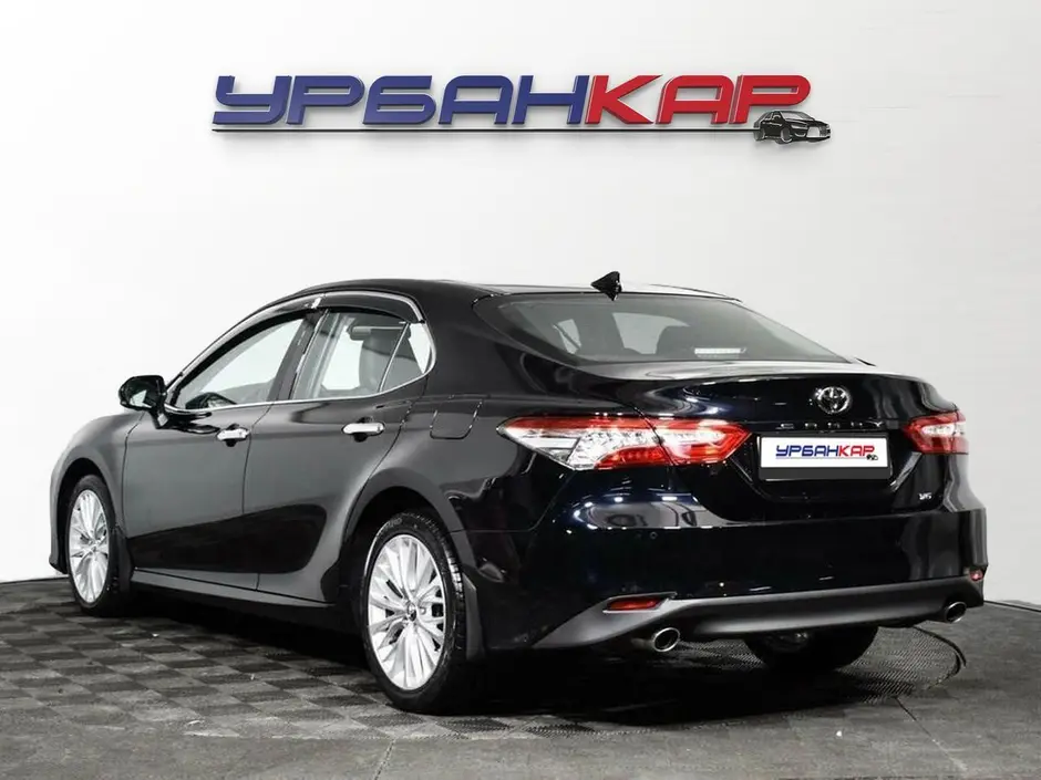 Toyota Camry, 2019 г.