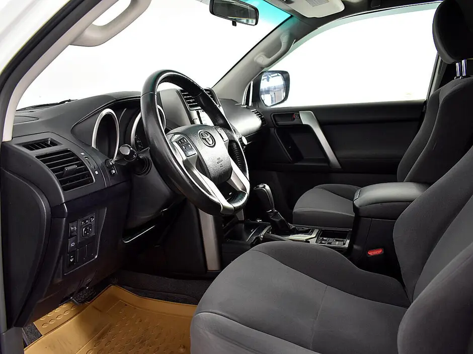 Toyota Land Cruiser Prado, 2011 г.