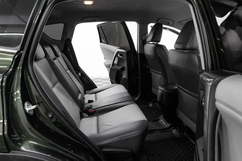 Toyota RAV4, 2013 г.