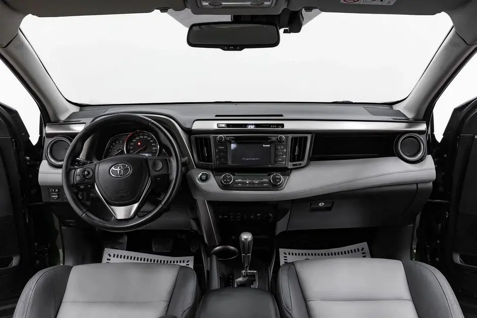 Toyota RAV4, 2013 г.