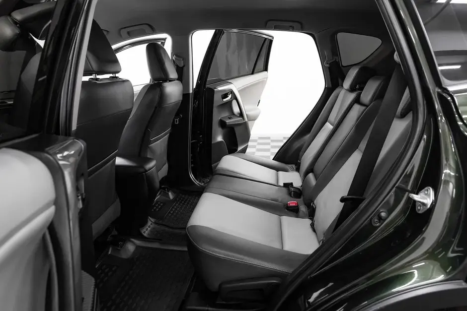 Toyota RAV4, 2013 г.