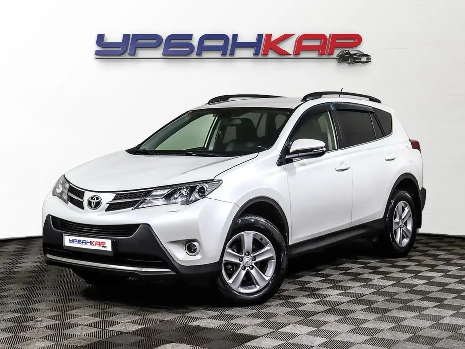 Toyota RAV4, 2013 г.