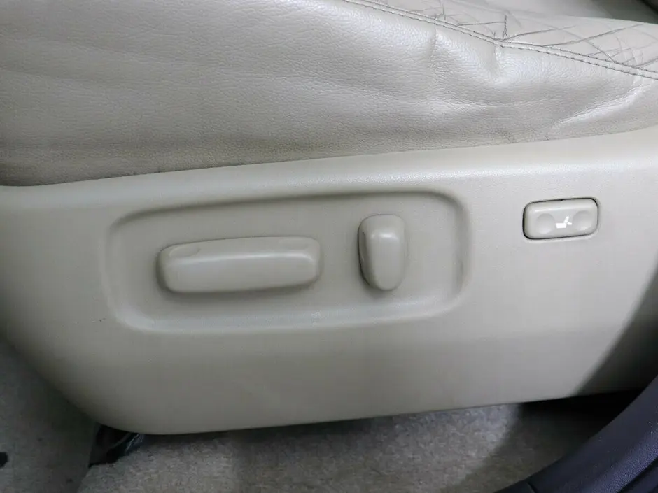 Toyota RAV4, 2011 г.