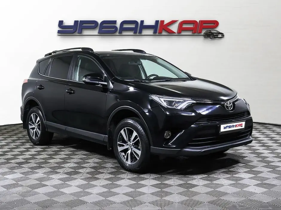 Toyota RAV4, 2018 г.