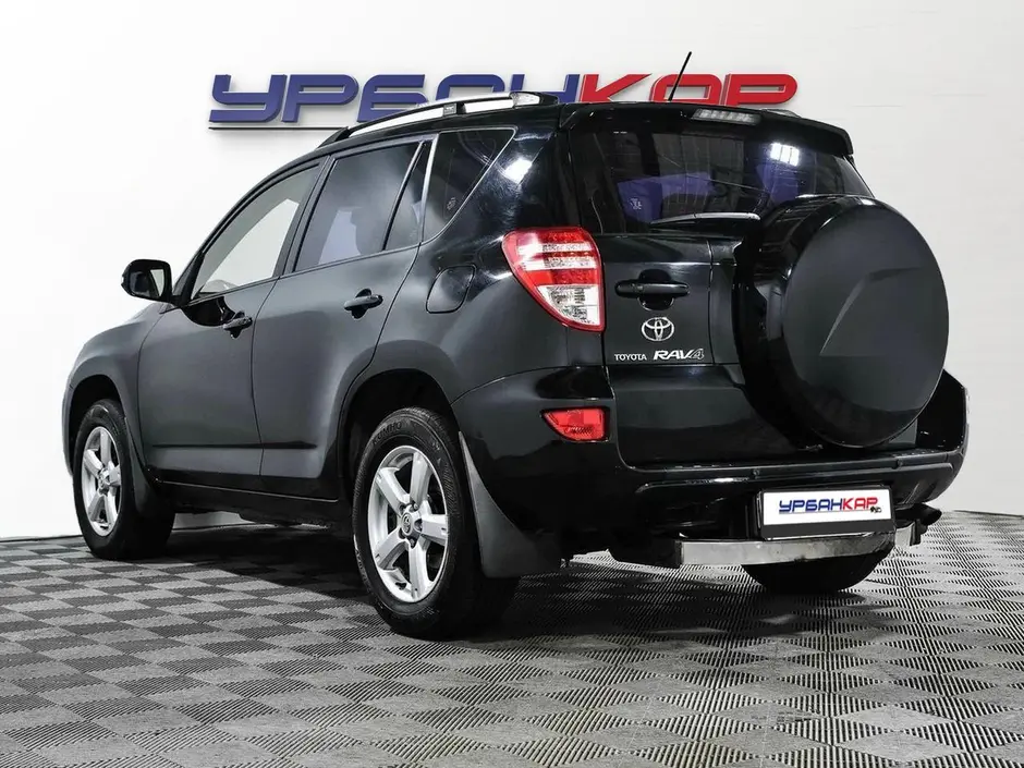 Toyota RAV4, 2011 г.