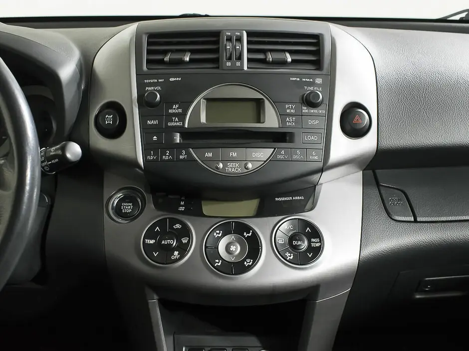 Toyota RAV4, 2010 г.