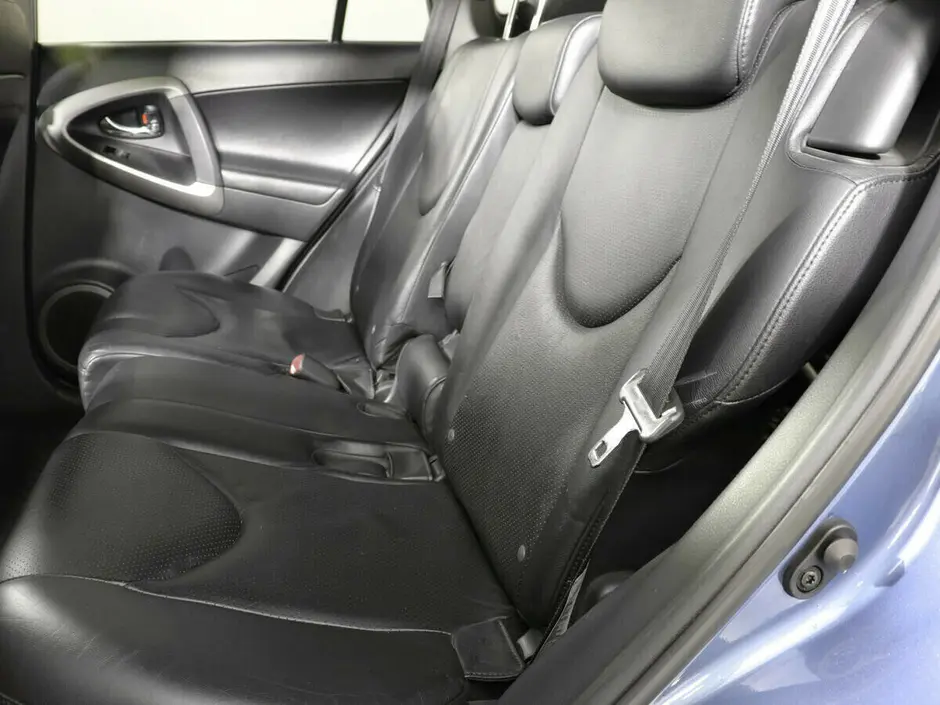 Toyota RAV4, 2010 г.