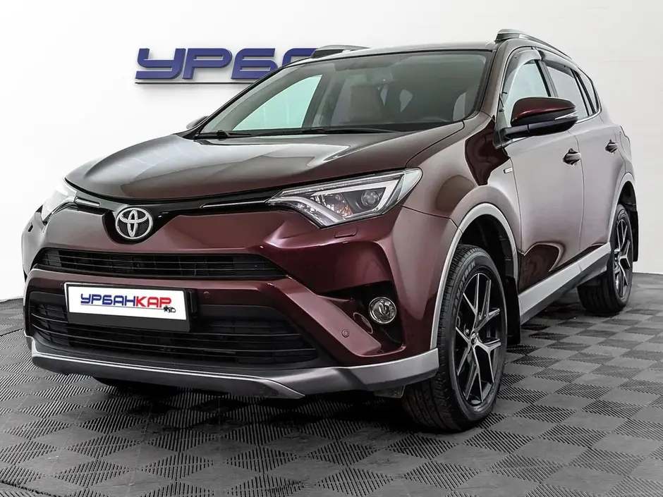 Toyota RAV4, 2017 г.