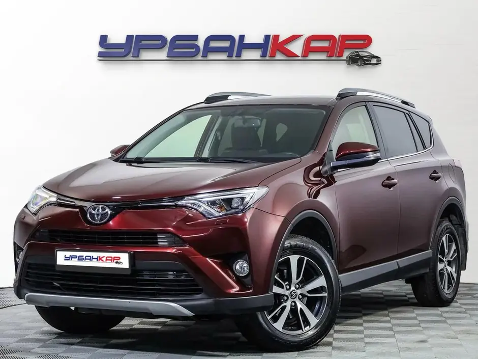 Toyota RAV4, 2015 г.