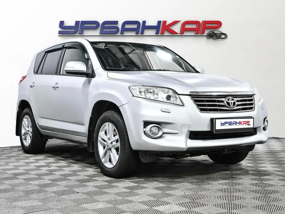 Toyota RAV4, 2011 г.