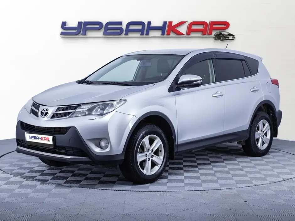 Toyota RAV4, 2013 г.