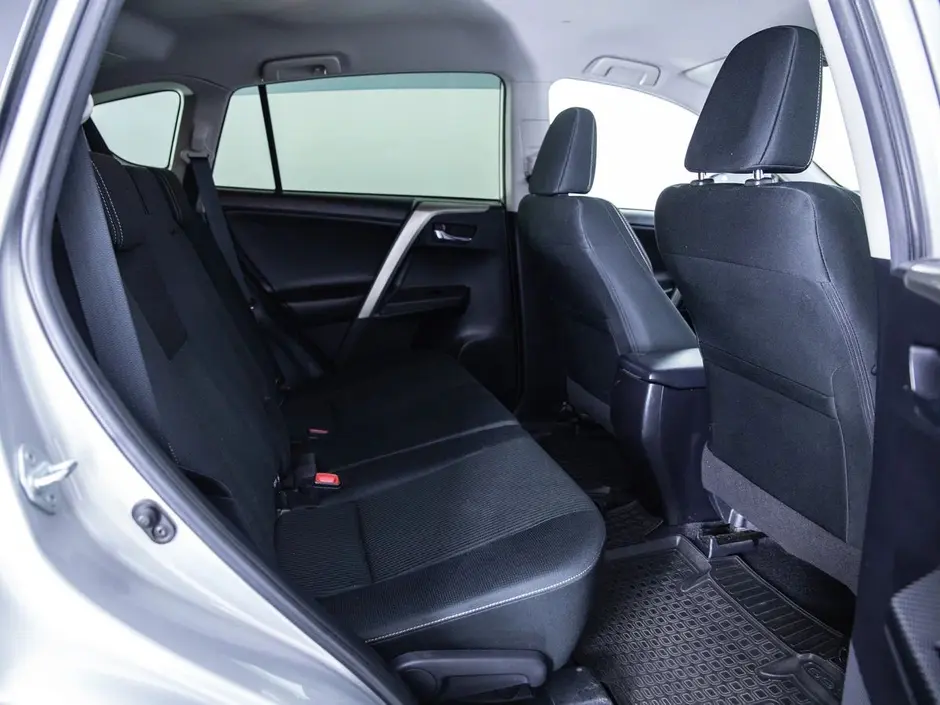 Toyota RAV4, 2013 г.