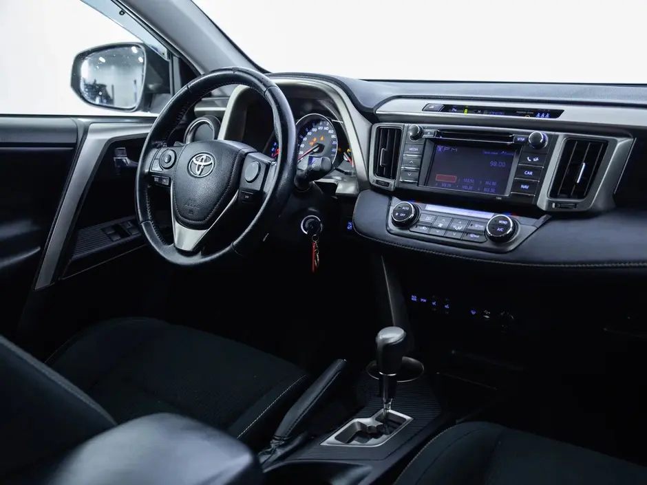 Toyota RAV4, 2013 г.