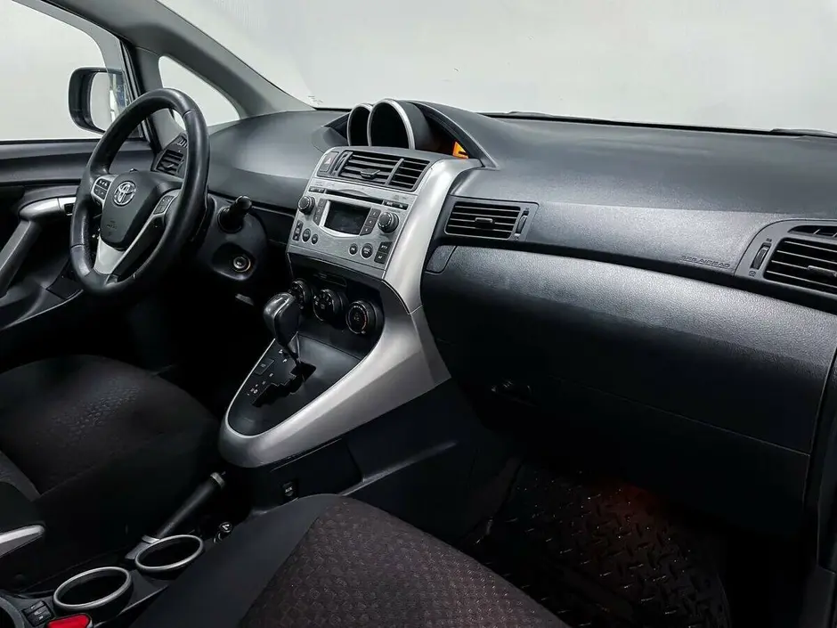 Toyota Verso, 2012 г.