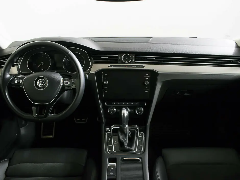 Volkswagen Passat, 2018 г.